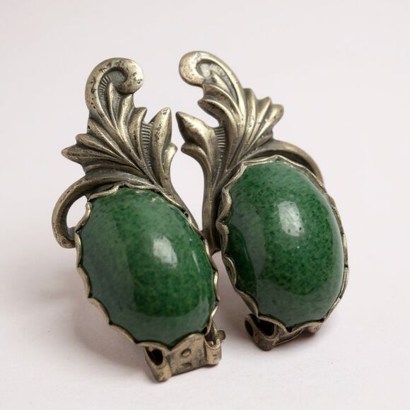 Art Nouveau Style Silver Leaf and Jade Stone Clip On Earrings - Picture 1 of 5